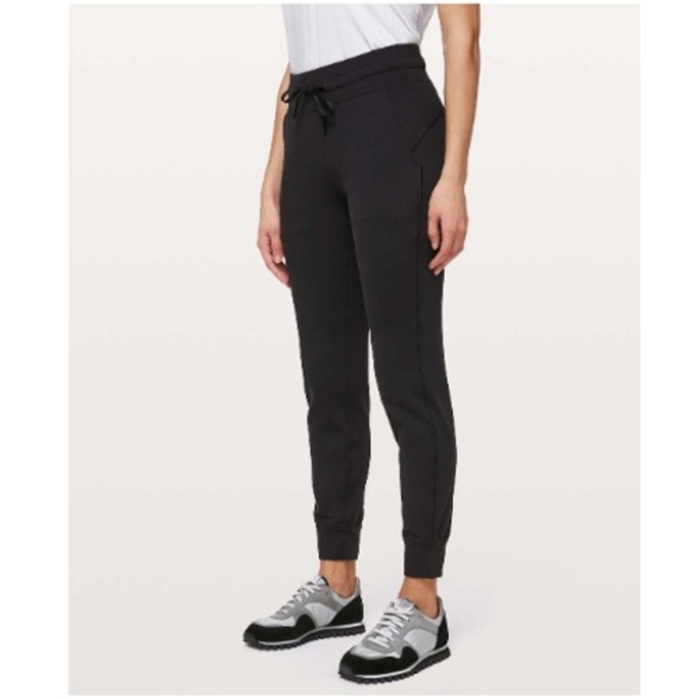 Lululemon joggers